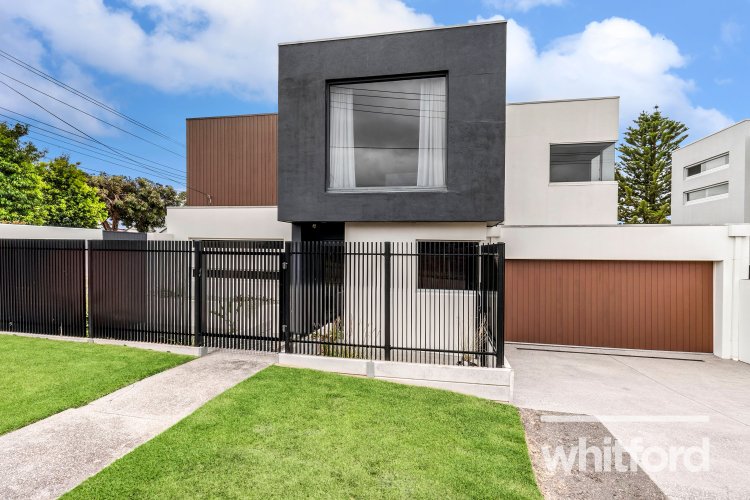 279 Autumn Street, Manifold&nbsp;Heights