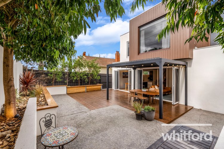 279 Autumn Street, Manifold&nbsp;Heights