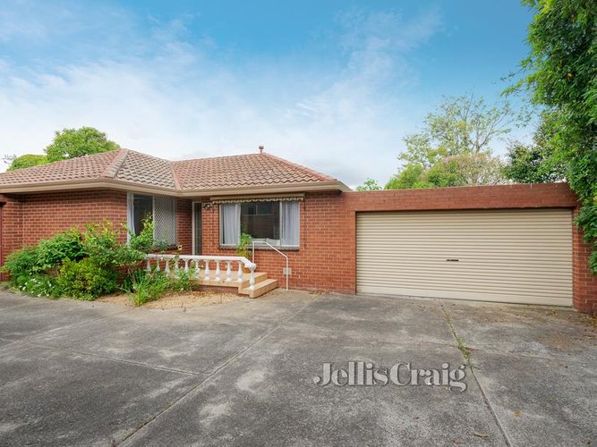 2 79 Leeds Street Doncaster East 3109