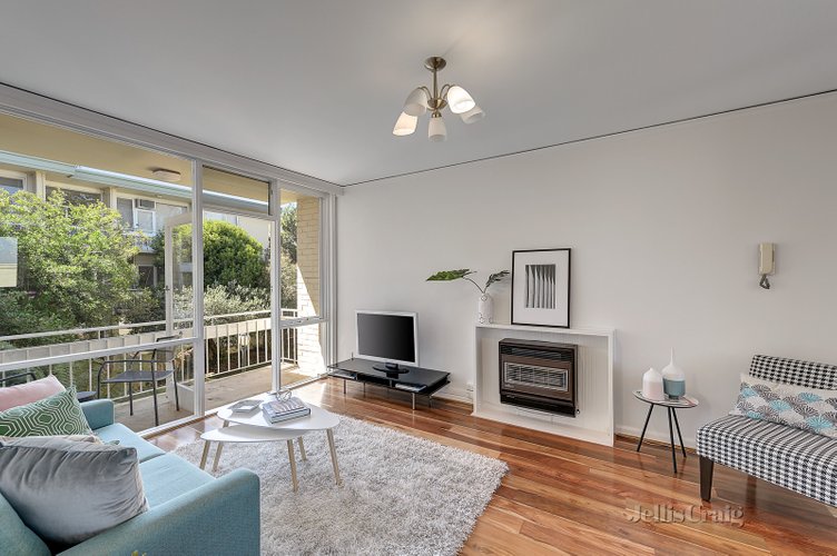 27/9 Lisson Grove Hawthorn 3122