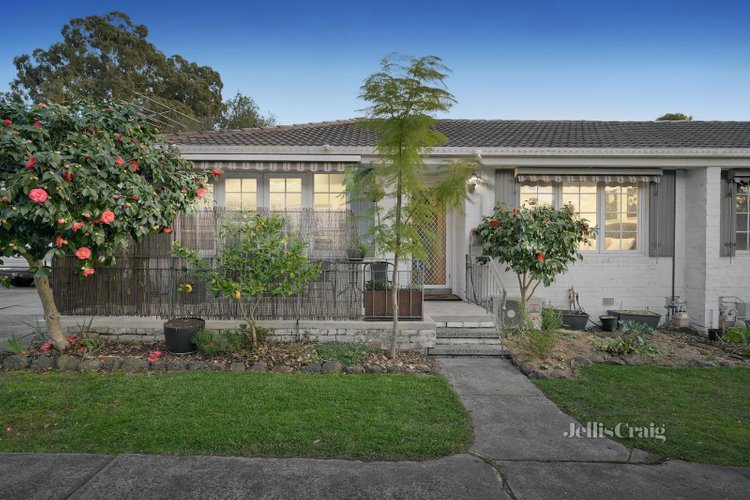 2 79 Surrey Road Blackburn North 3130