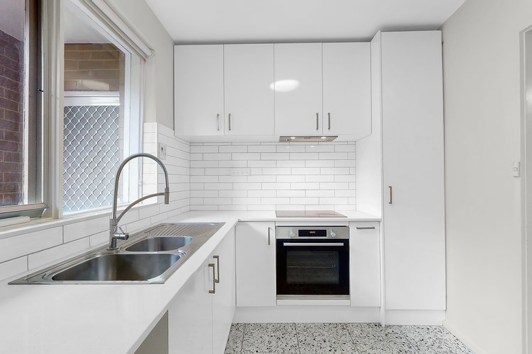 2/79 Walter Street  Ascot Vale 3032