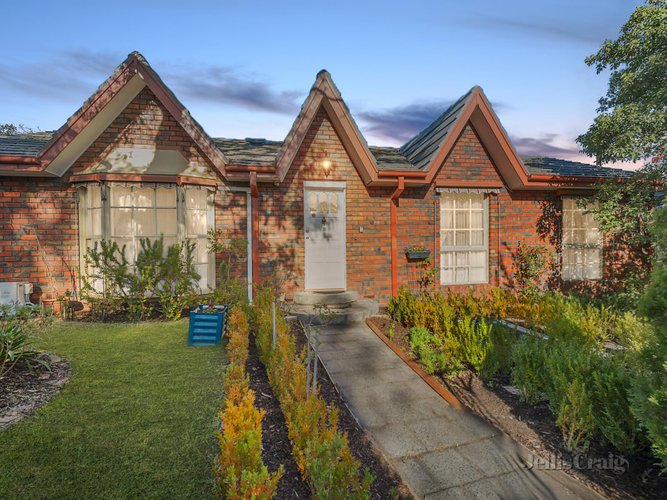 2 8-10 Lithgow Avenue Blackburn 3130