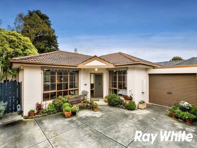 2 8 Angus Drive Glen Waverley 3150