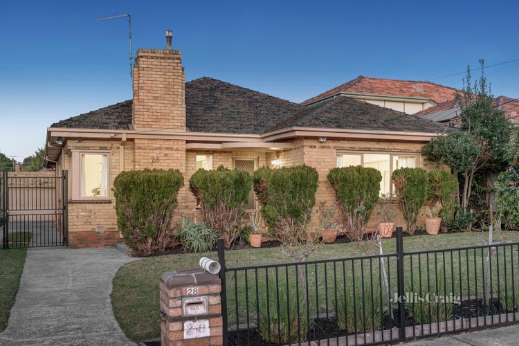 28 Balmoral Avenue Bentleigh 3204