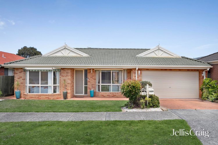28 Bushlark Drive Carrum Downs 3201