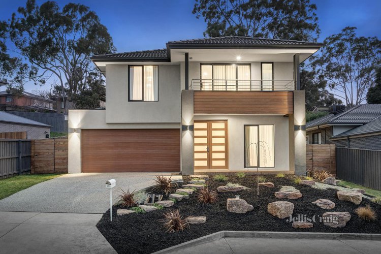 28 Camden Drive Chirnside Park 3116