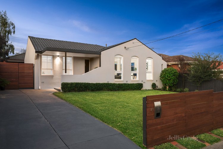 28 Dunvegan Crescent Macleod 3085