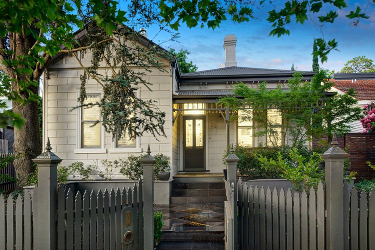 28 Erica Street Canterbury 3126