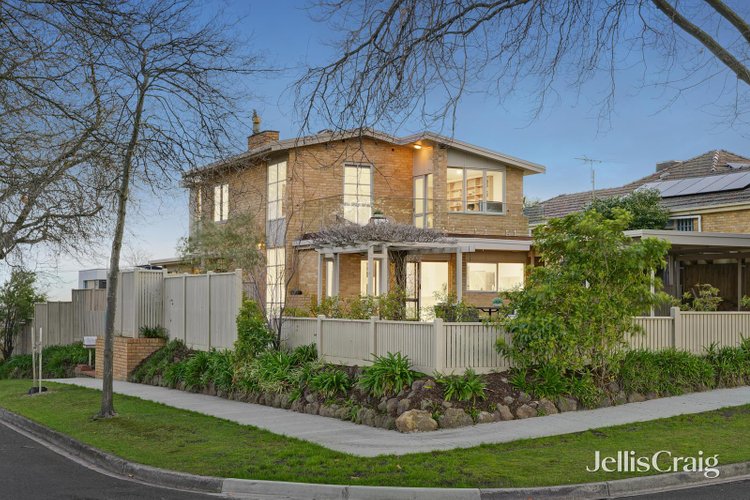 28 Fowler Street Box Hill South 3128