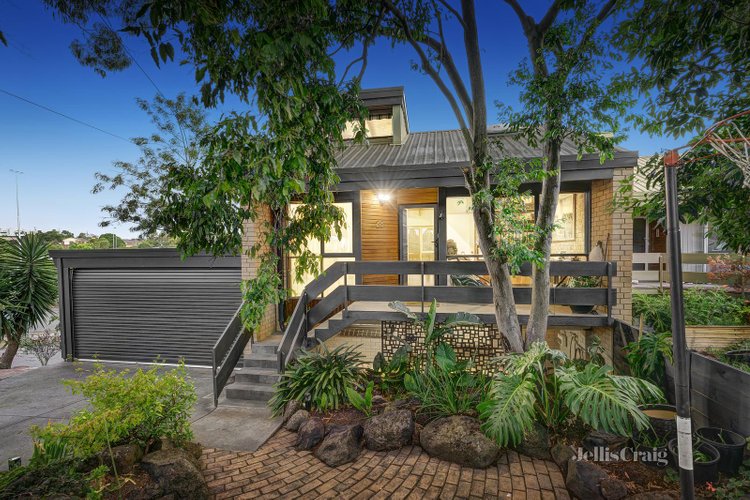28 Furneaux Grove Bulleen 3105