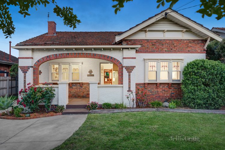 28 Gilbert Grove Bentleigh 3204