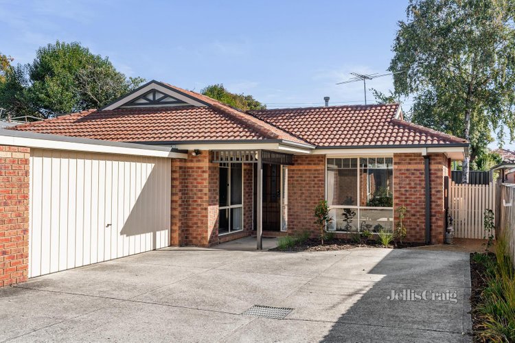 2 8 James Street Ringwood 3134