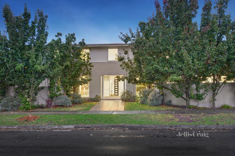 28 McArthur Street Bentleigh 3204