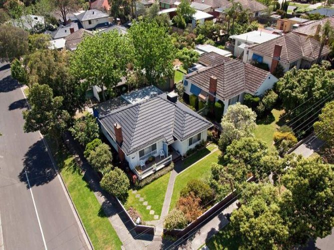 28 Mitchell Road Mont Albert North 3129