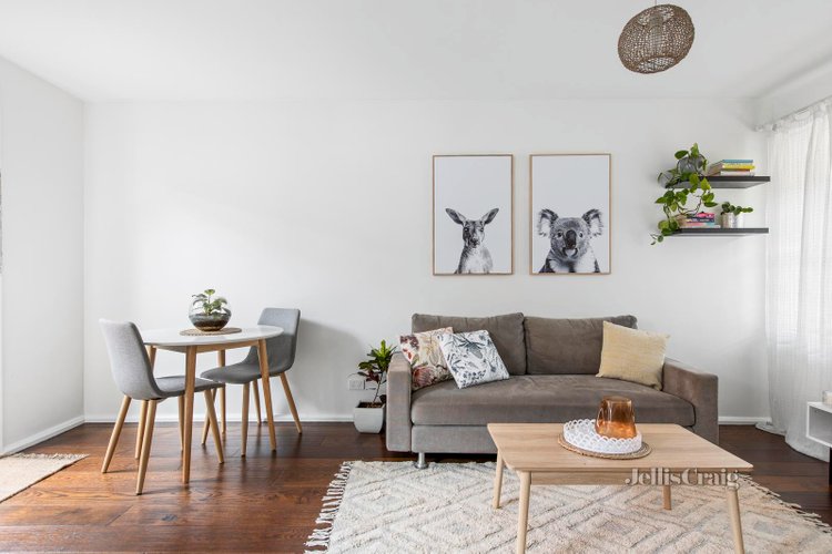 2 8 Murray Street Thornbury 3071
