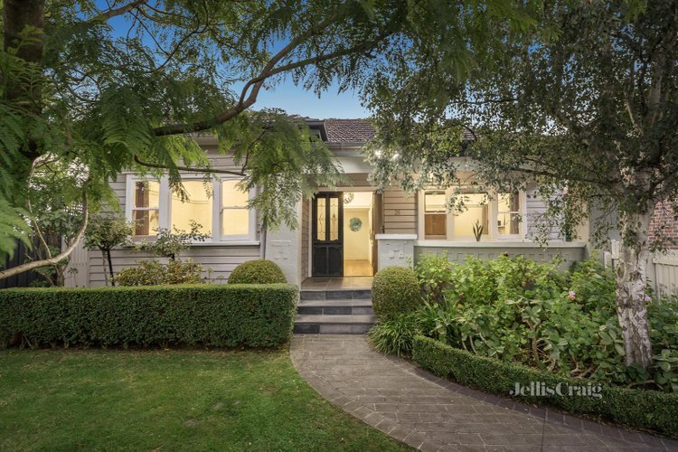 28 Murrumbeena Crescent Murrumbeena 3163