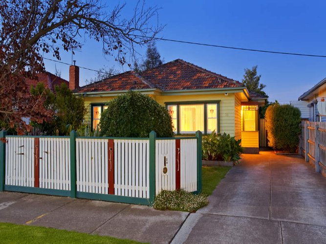 28 Napoleon Street West Footscray 3012