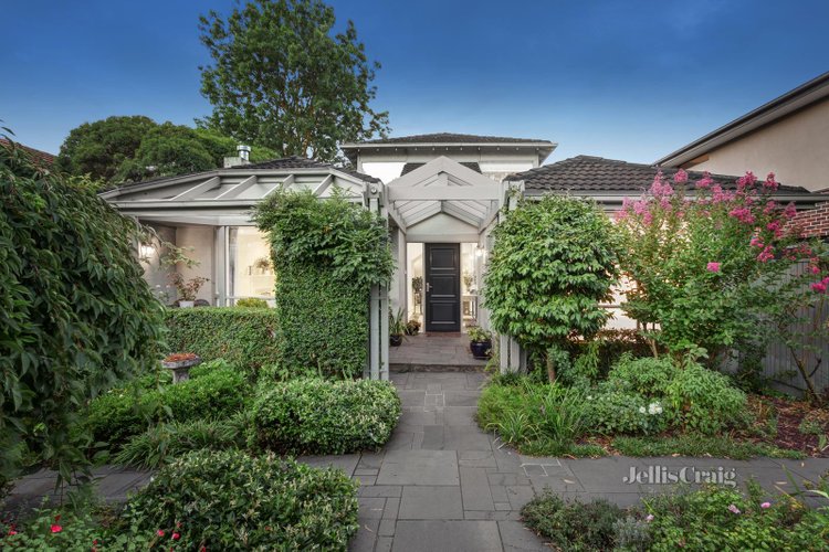 28 Rosalind Crescent Blackburn 3130