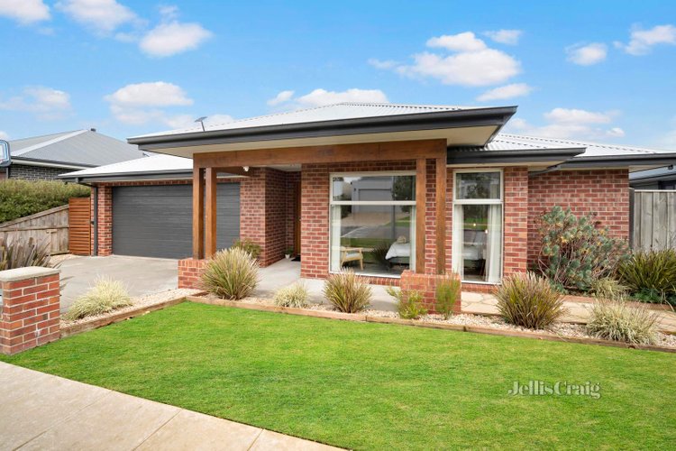 28 Signature Drive Alfredton 3350