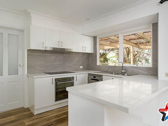 28 The Avenue Montrose 3765
