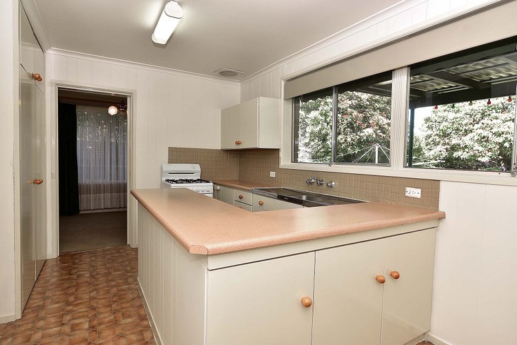 28 Tiverton Drive Mulgrave 3170