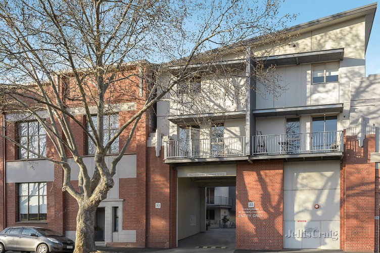 2/80 Trenerry Crescent Abbotsford 3067