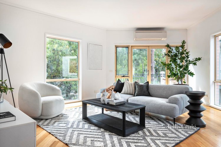 28 18 Mawbey Street Kensington 3031