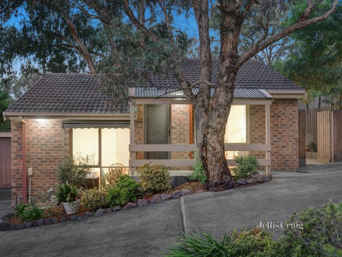 2 84 Sherbourne Road Montmorency 3094