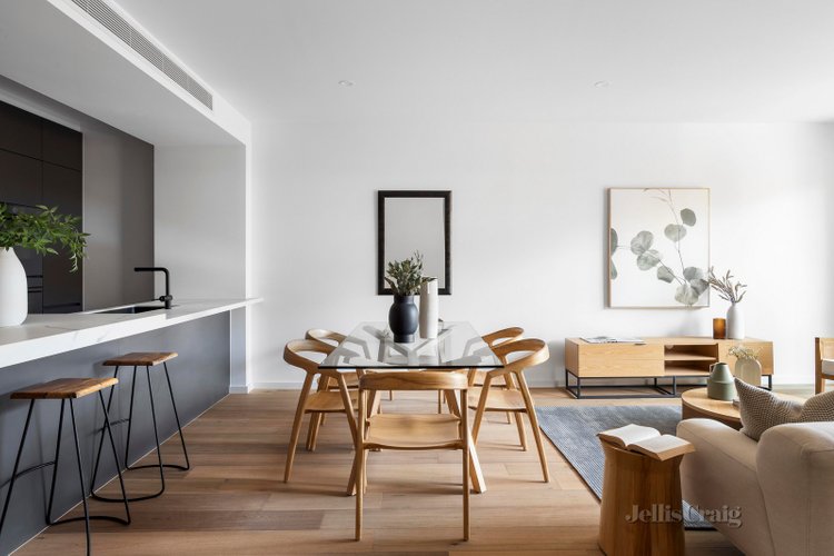 2/853 Toorak Road Hawthorn East 3123