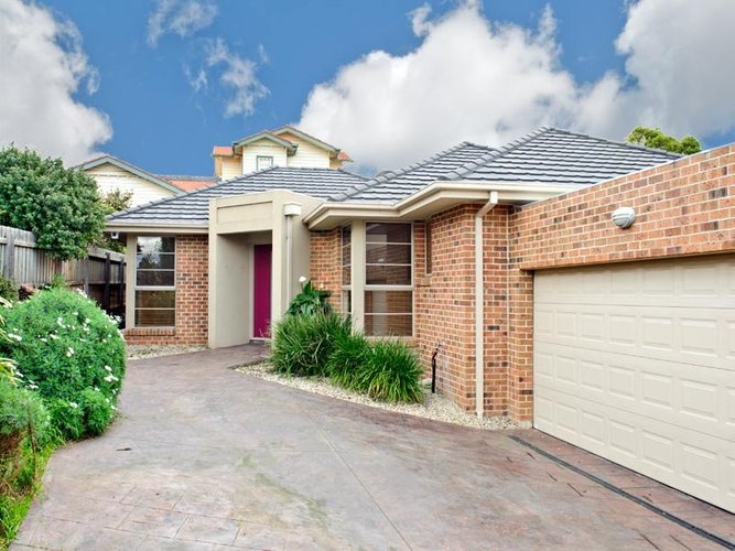 2 863 Station Street Box Hill North 3129