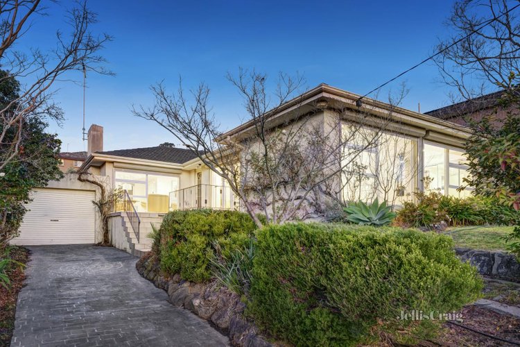 29 Burgundy Drive Doncaster 3108
