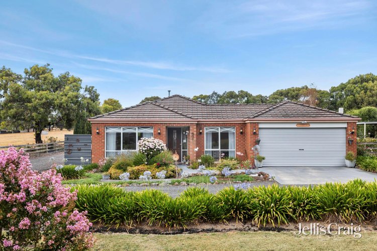 29 Burton Avenue Kyneton 3444