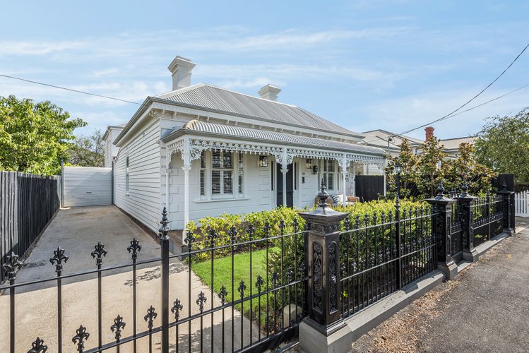 29 Candover Street Geelong West 3218