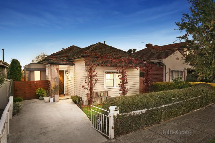 29 Disraeli Grove Pascoe Vale South 3044