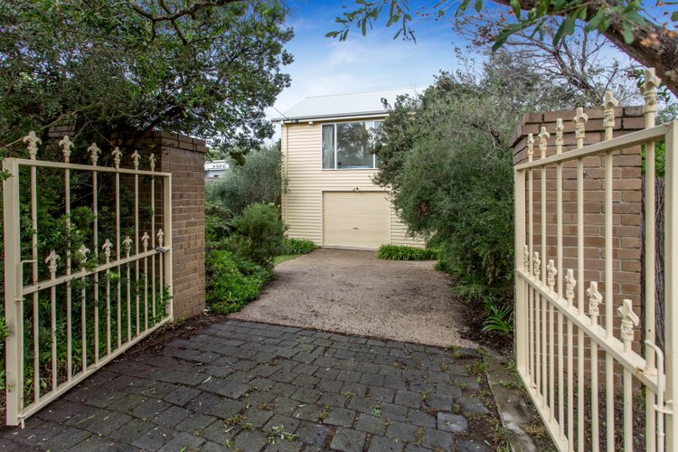 29 Erlandsen Avenue Sorrento 3943