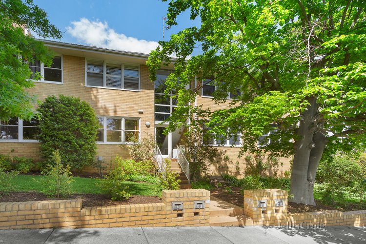 2/9 Fordholm Road Hawthorn 3122