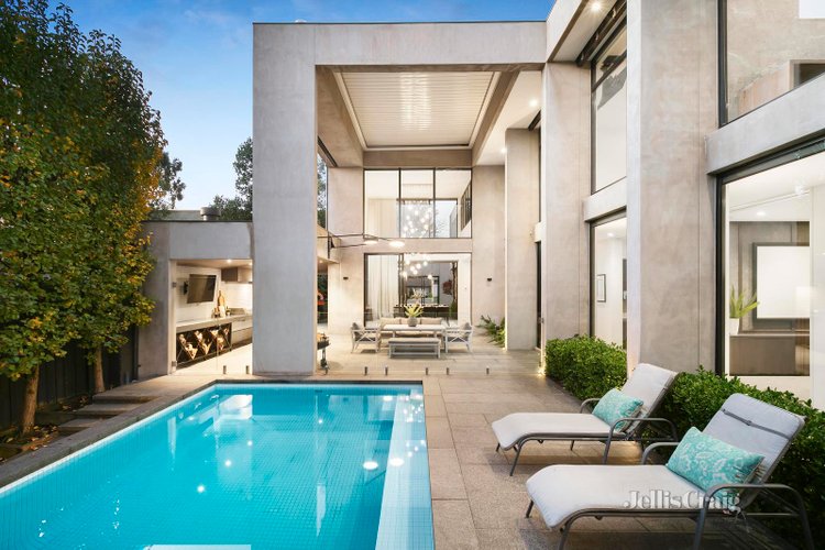 29 Guildford Road Surrey Hills 3127