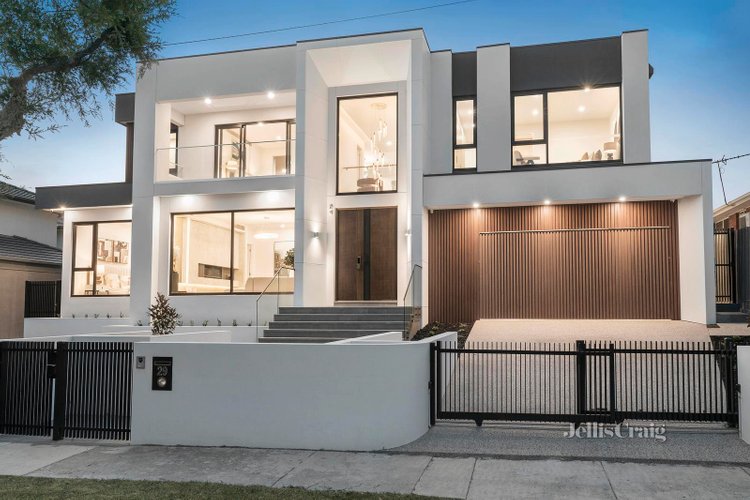 29 Guinevere Parade Glen Waverley 3150