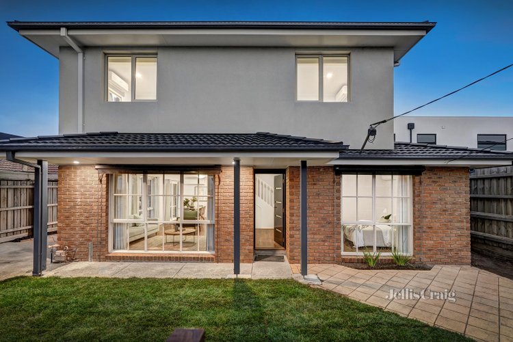 2 9 London Street Bentleigh 3204