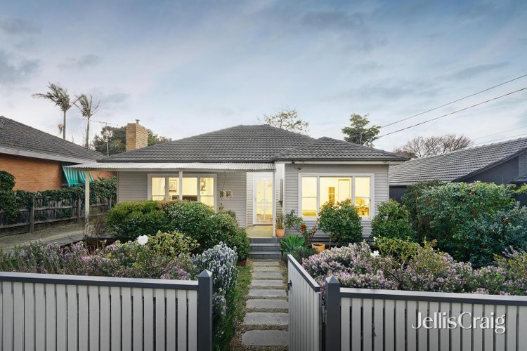 29 Macorna Street Watsonia North 3087