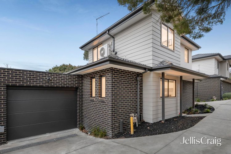 2 9 Newman Road Croydon 3136