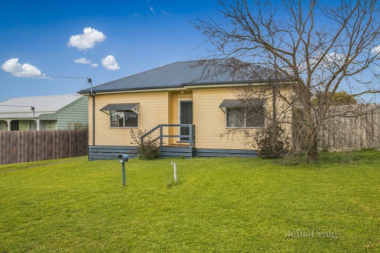29 Palmer Place Kyneton 3444