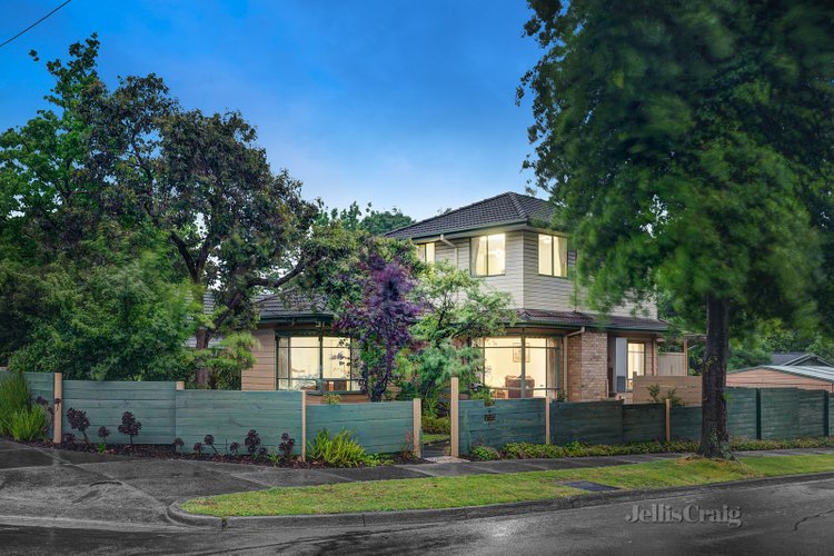 29 Reserve Avenue Mitcham 3132