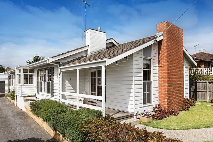 29 Roslyn Road Belmont 3216