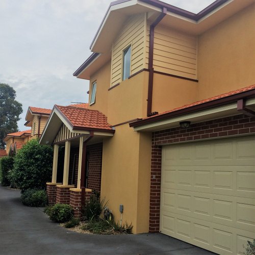 2/9 Storey Road Reservoir 3073