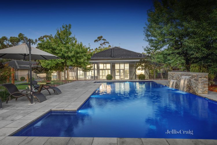 29 View Road Lower Plenty 3093
