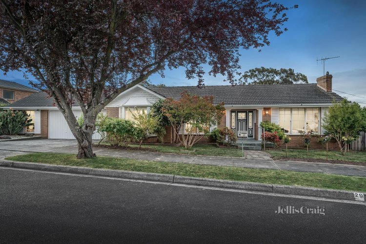 29 Wadham Parade Mount Waverley 3149