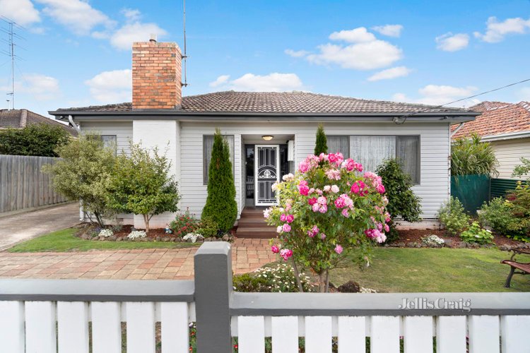 290 Vickers Street Sebastopol 3356