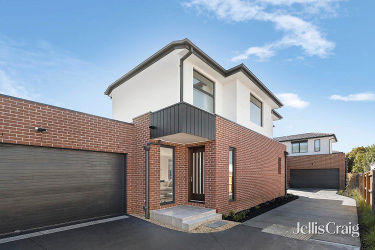 2 91 Wantirna Road Ringwood 3134
